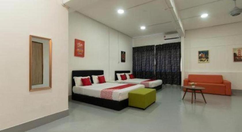 โอโย 43993 แมดสวีท Hotel โกตาคินาบาลู ภายนอก รูปภาพ